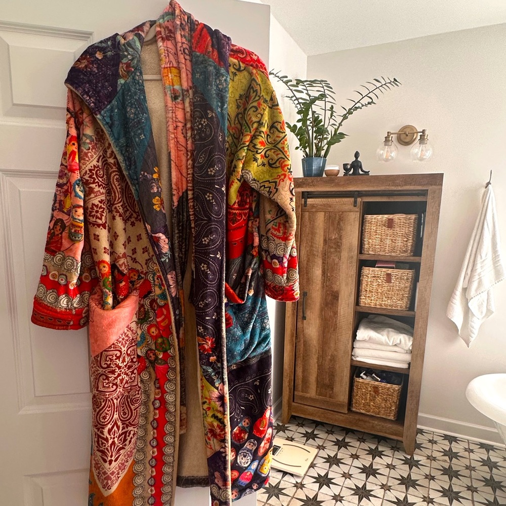 The most amazing vibrant, exquisite luxurious robe by boho brand Johnny was